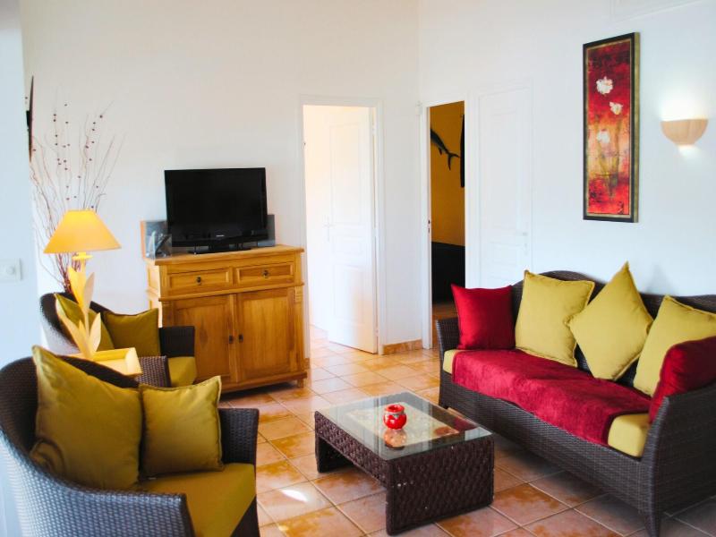 Les Balcons d'Oyster Pond image