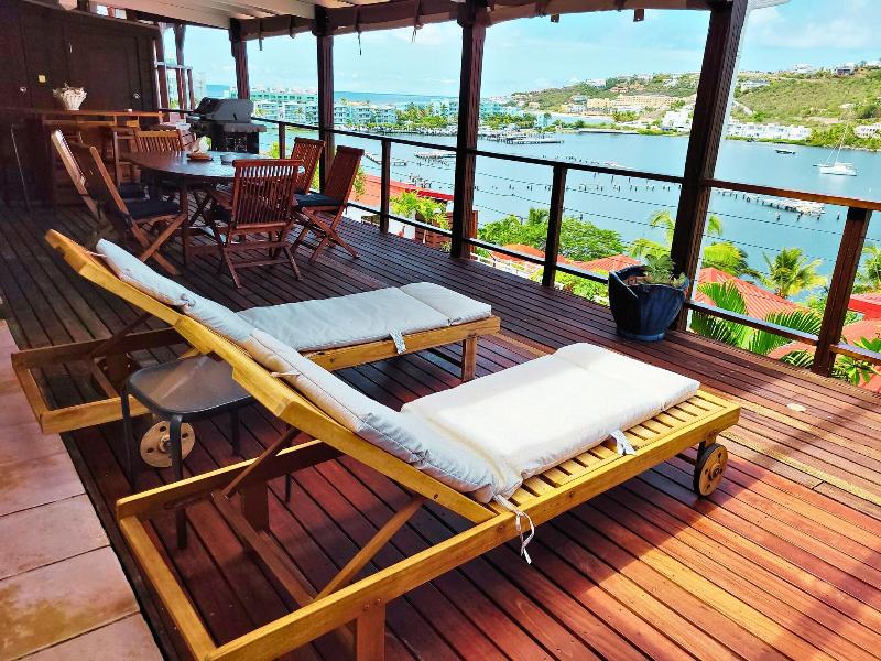Les Balcons d'Oyster Pond image