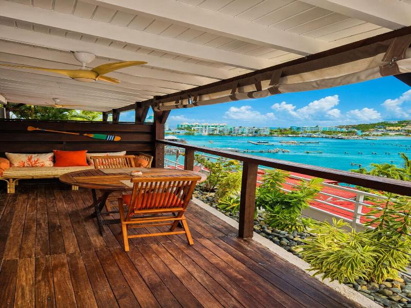 Les Balcons d'Oyster Pond image
