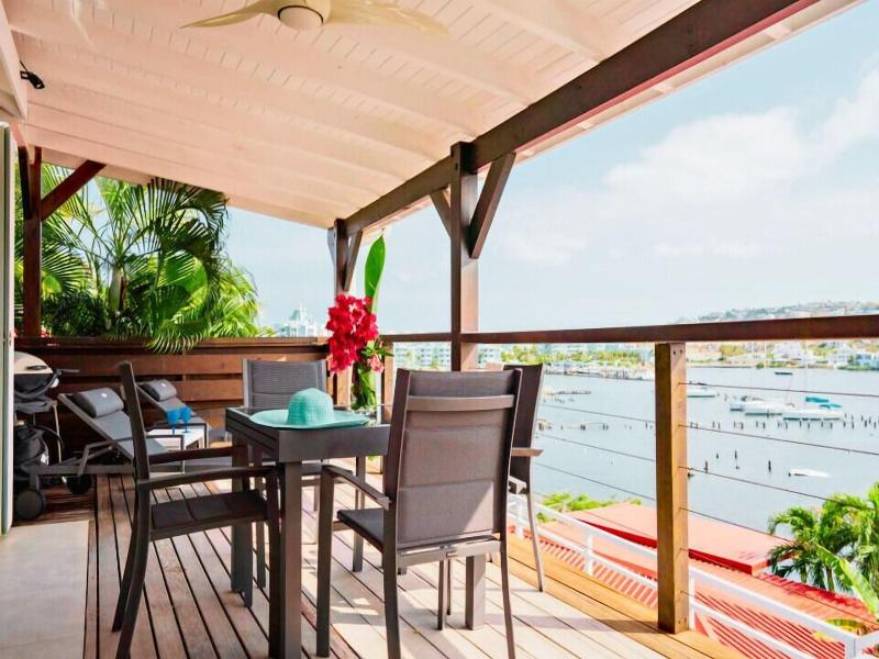 Les Balcons d'Oyster Pond image