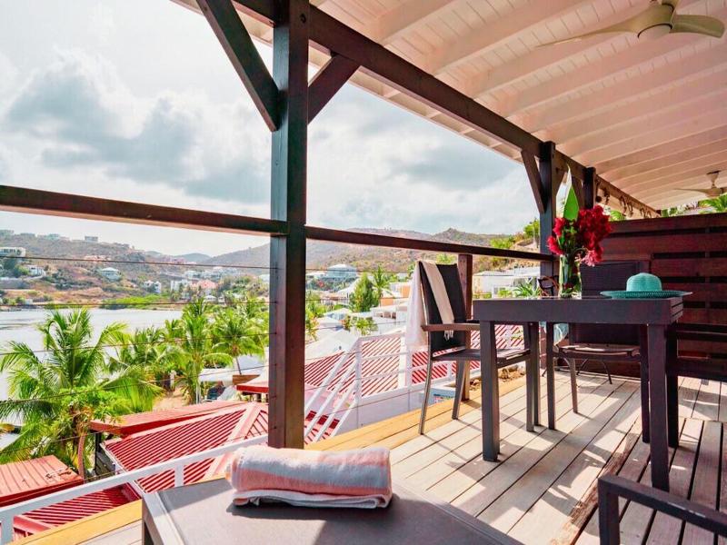 Les Balcons d'Oyster Pond image