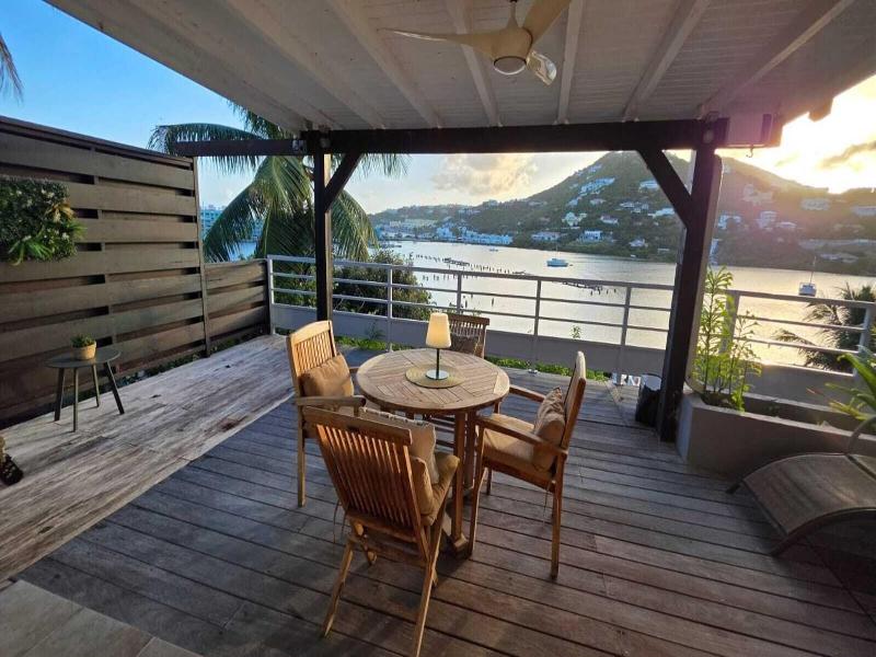 Les Balcons d'Oyster Pond image