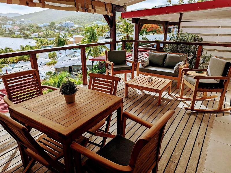 Les Balcons d'Oyster Pond image