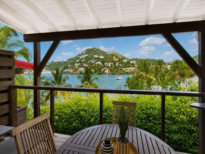 Les Balcons d'Oyster Pond image