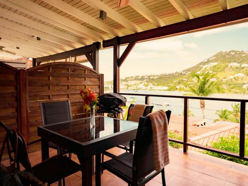 Les Balcons d'Oyster Pond image