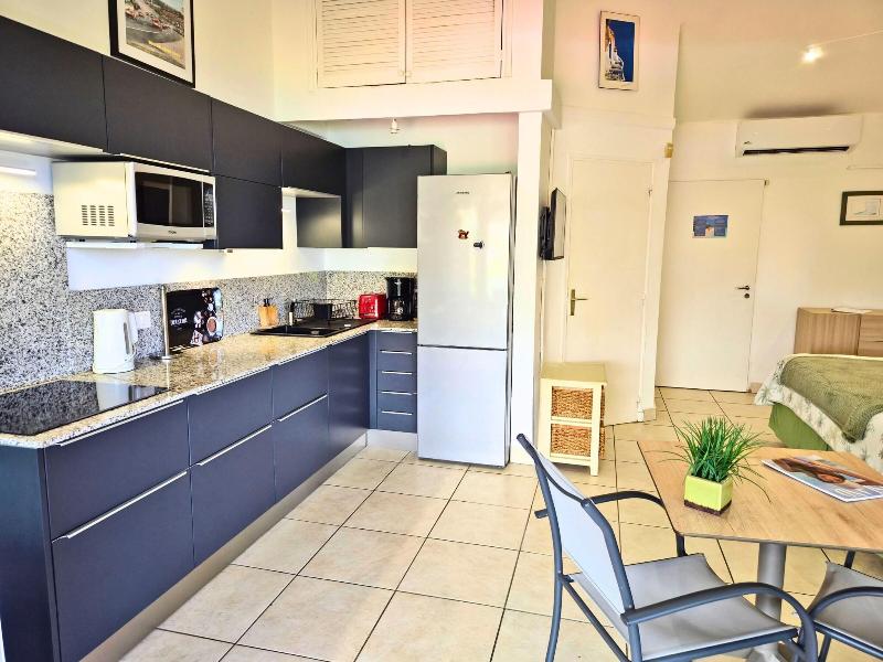 Les Balcons d'Oyster Pond image