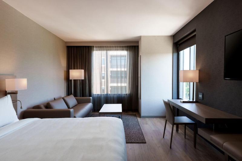 AC Hotel Tallahassee Universities at the Capitol image