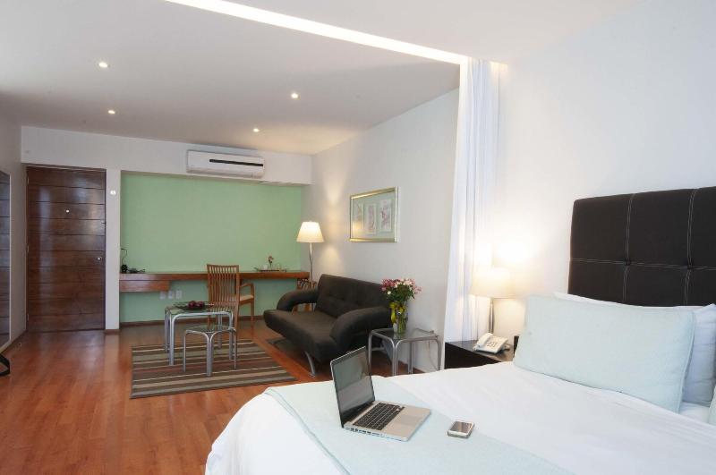 Lombardo Suites image