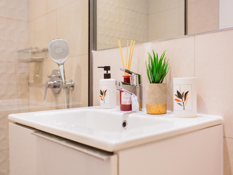 Accra Luxury Apartments At The Bantree image