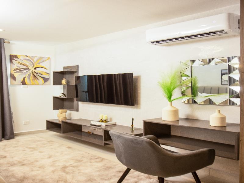 Accra Luxury Apartments At The Bantree image