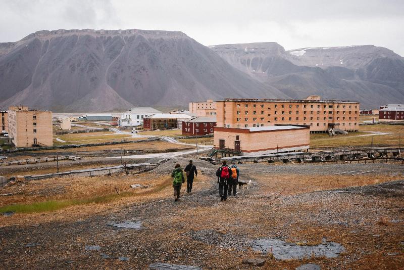 Svalbard Hotell The Vault image