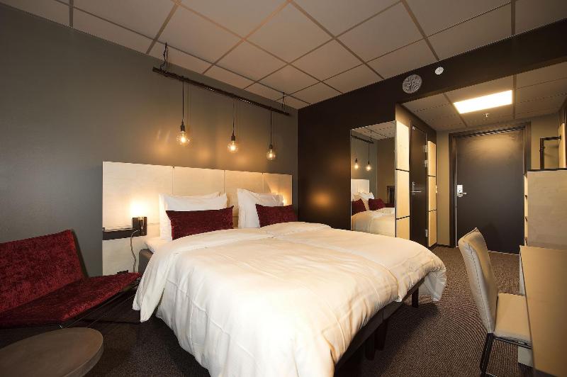 Svalbard Hotell The Vault image