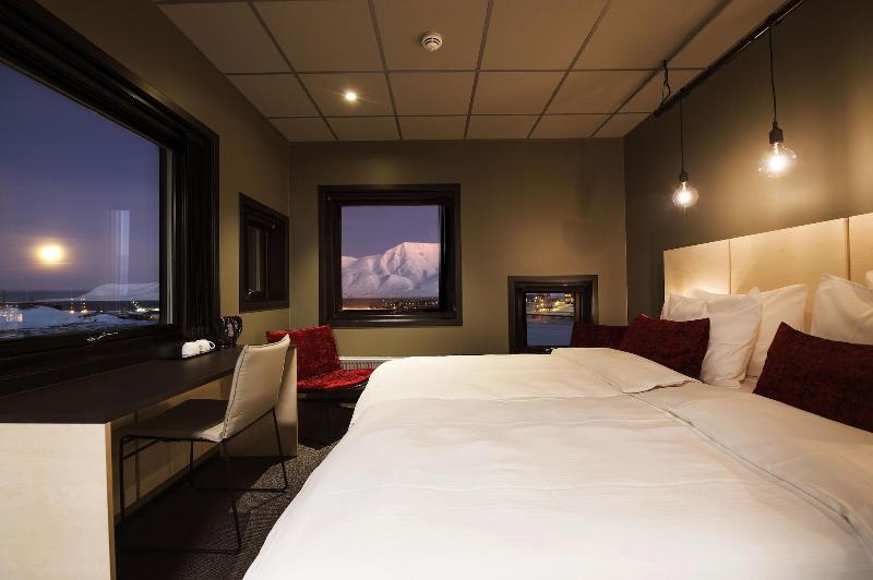 Svalbard Hotell The Vault image