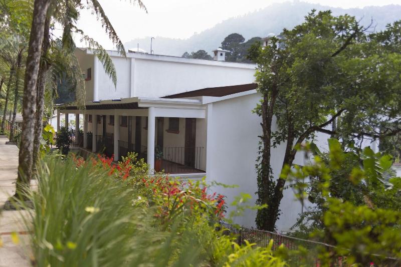 Boutique Y Restaurante Paniste image
