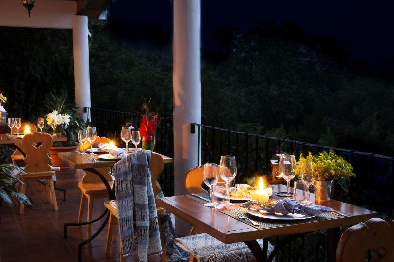 Boutique Y Restaurante Paniste image
