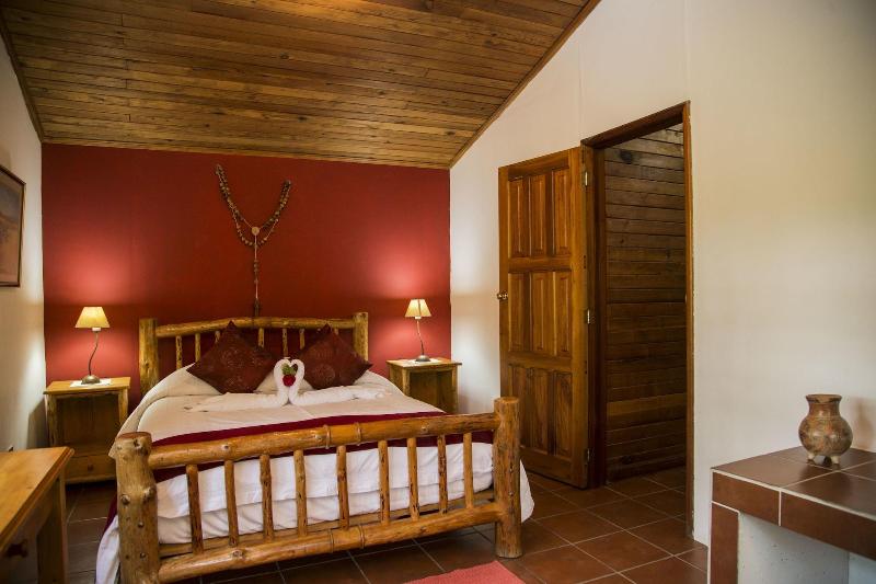 Boutique Y Restaurante Paniste image