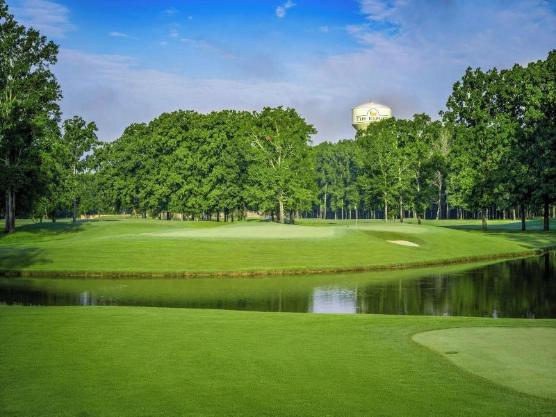 Sheraton Flowood The Refuge Hotel & Conference