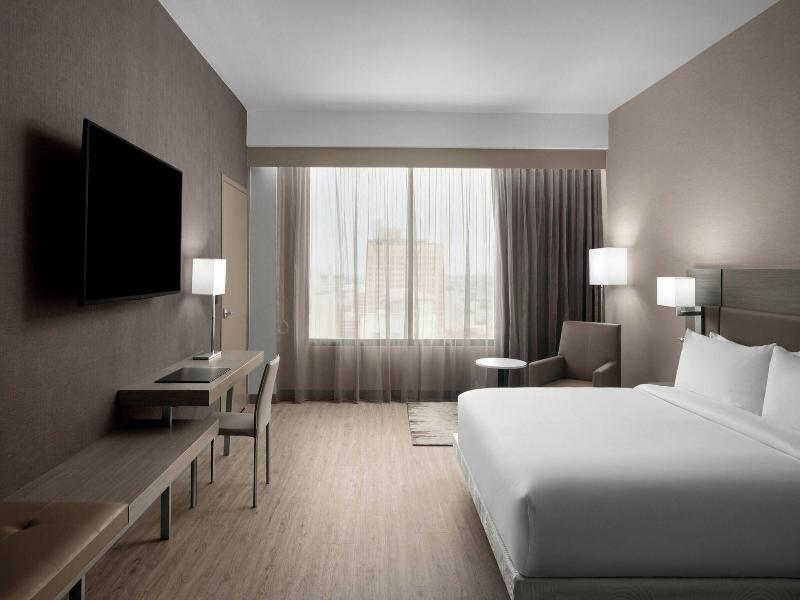 AC Hotel by Marriott San Antonio Riverwalk image
