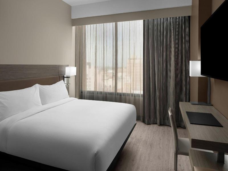 AC Hotel by Marriott San Antonio Riverwalk image
