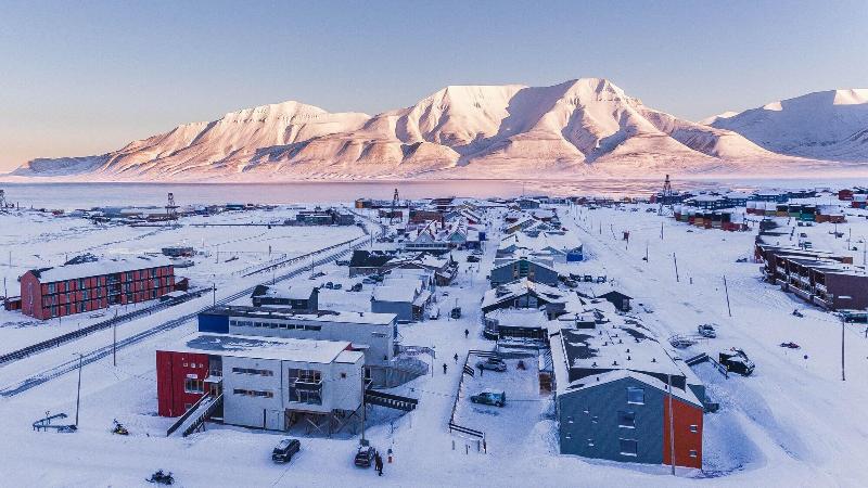 Svalbard Hotell - Polfareren image