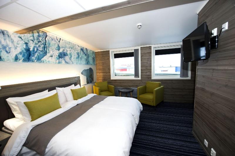 Svalbard Hotell - Polfareren image