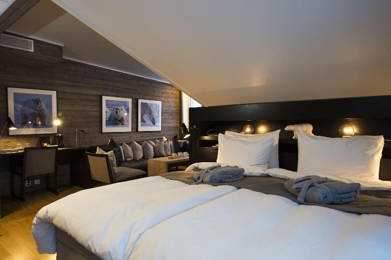 Svalbard Hotell - Polfareren image