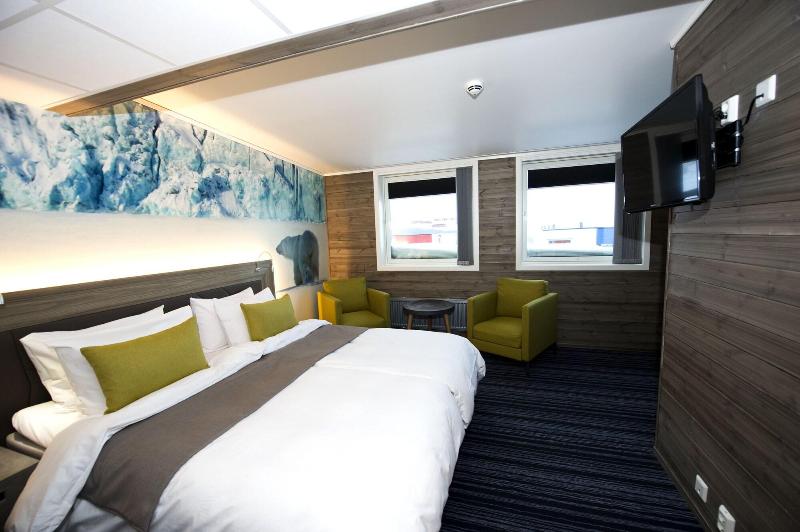 Svalbard Hotell - Polfareren image
