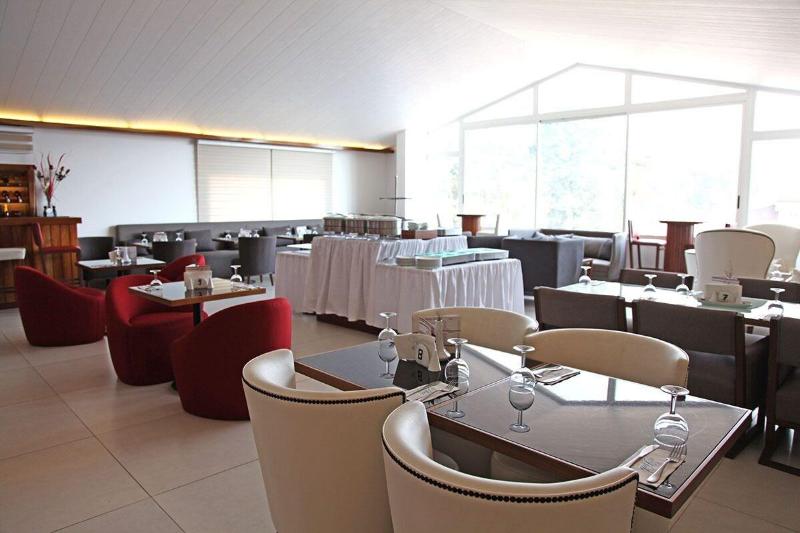 The Hub Hotel image