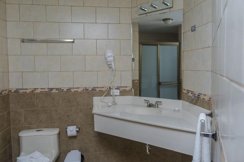 Farallones Hotel image