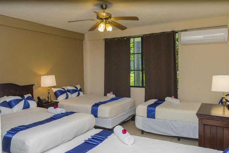 Farallones Hotel image