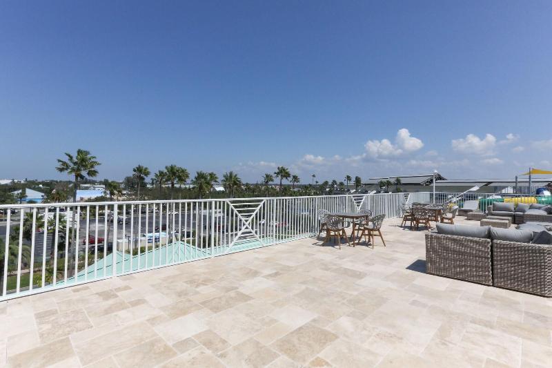 New Hotel Collection Harbourside image