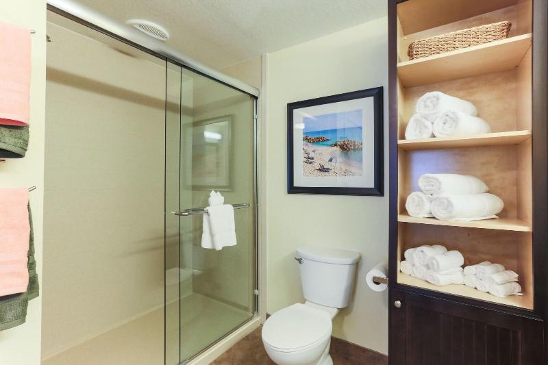 New Hotel Collection Harbourside image