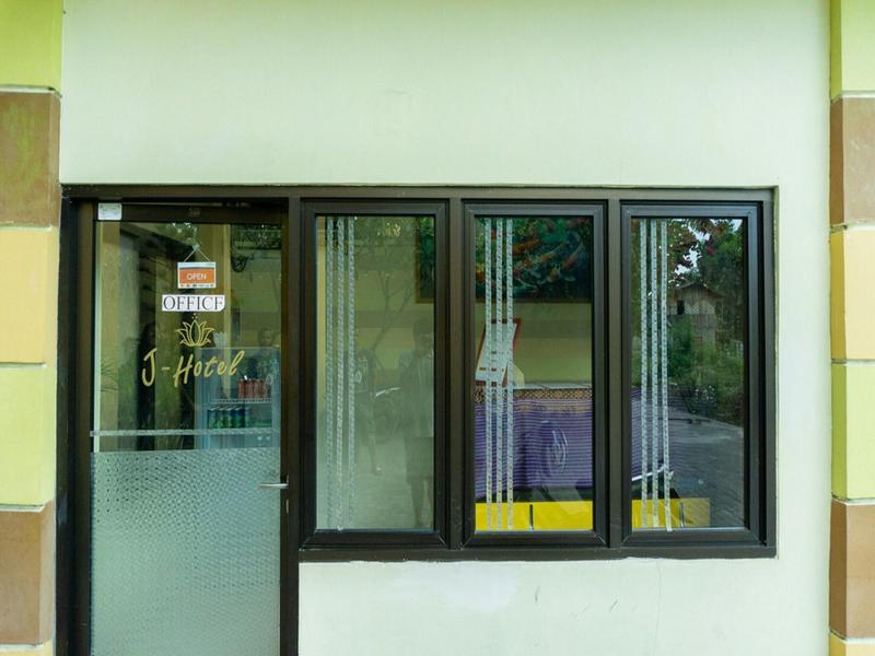 Formerly RedDoorz @ Gatot Subroto Ende