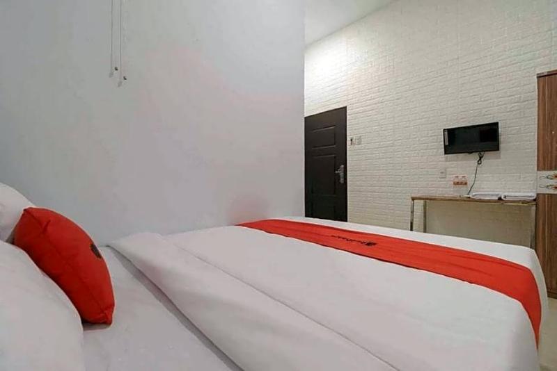 Formerly RedDoorz @ Mutiara Residence image