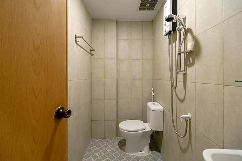 Formerly RedDoorz @ Mutiara Residence image