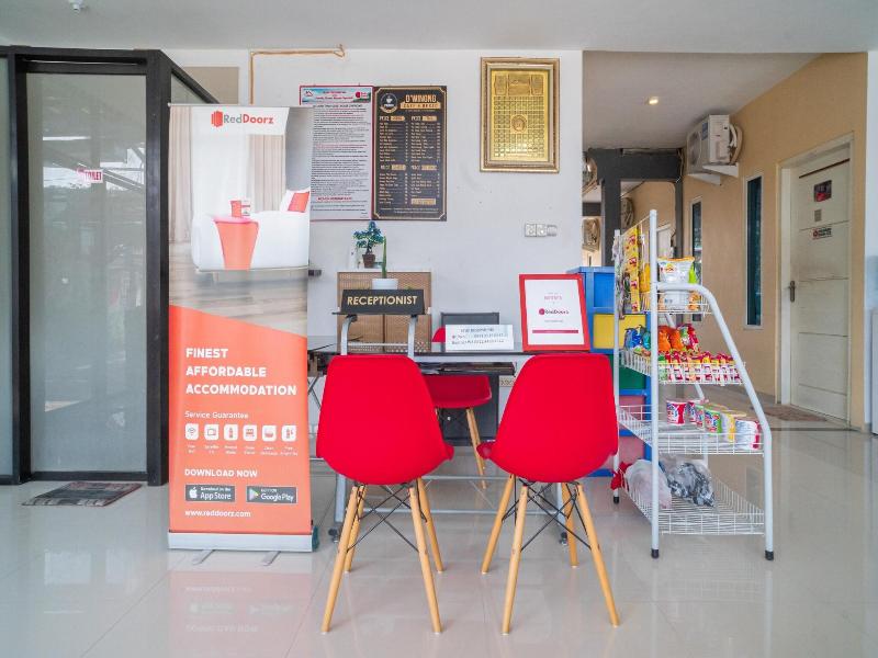 Formerly RedDoorz Syariah @ Winong Nganjuk image