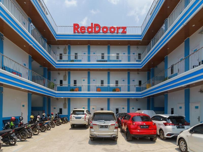 Formerly RedDoorz Plus near Palembang Icon Mall 2