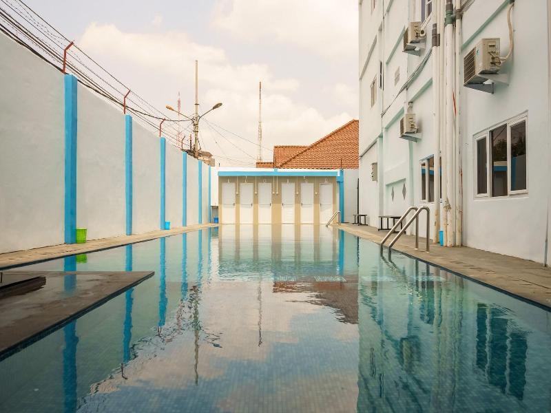 Formerly RedDoorz Plus near Palembang Icon Mall 2
