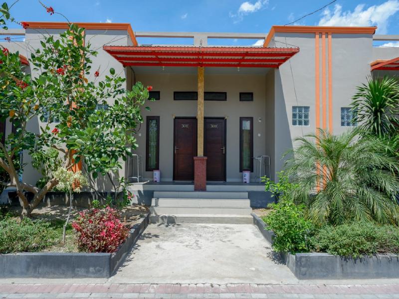Formerly RedDoorz near Taman Makam Pahlawan Tatura