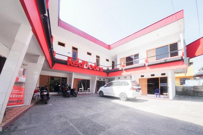 Formerly RedDoorz @ Tretes 2 image