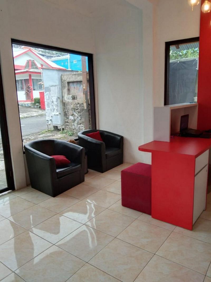 Formerly RedDoorz @ Tretes 2 image