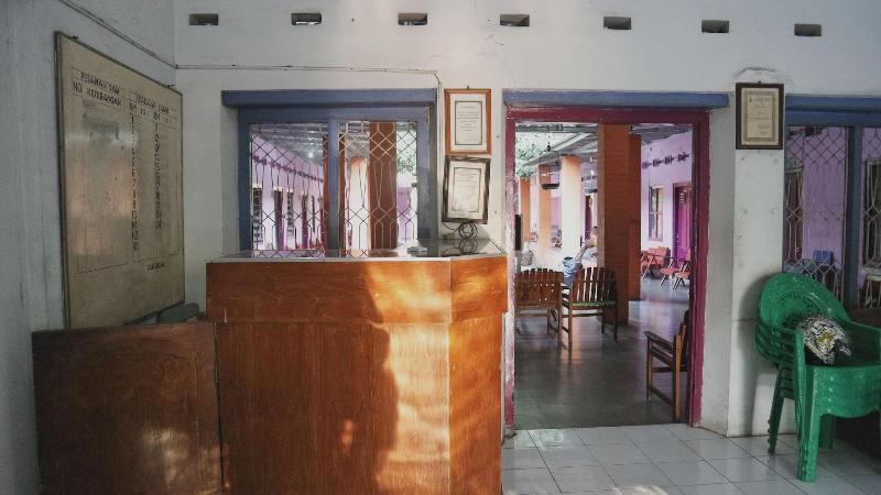 SPOT ON 1972 Aman Family Inn Syariah