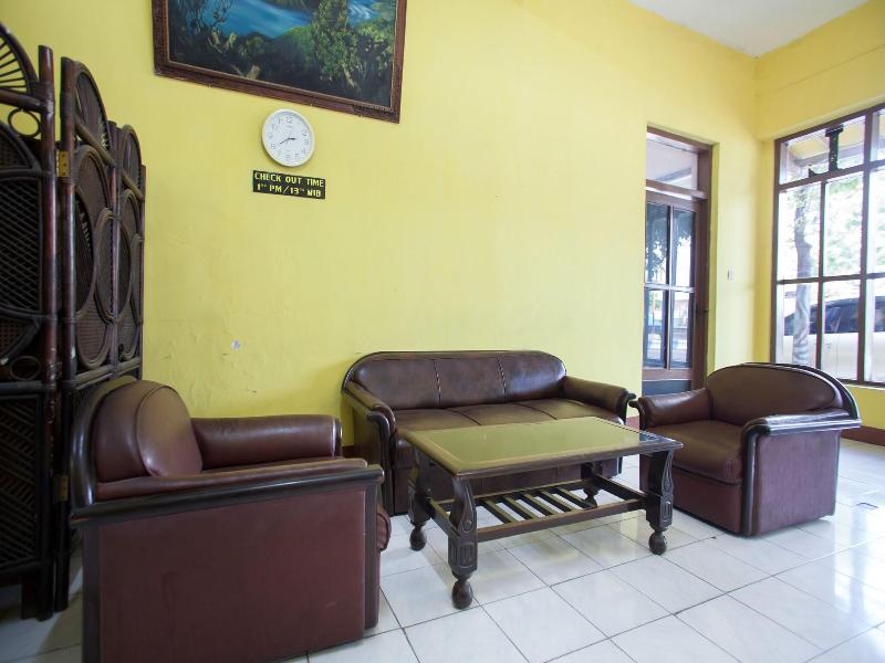 Formerly RedDoorz @ Panglima Sudirman Probolinggo image