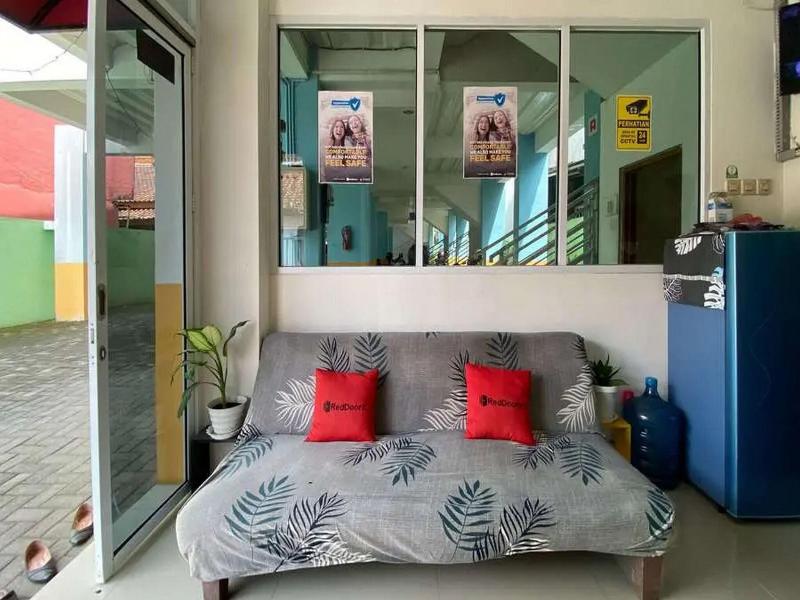 Formerly RedDoorz near RSUD Margono Purwokerto 3