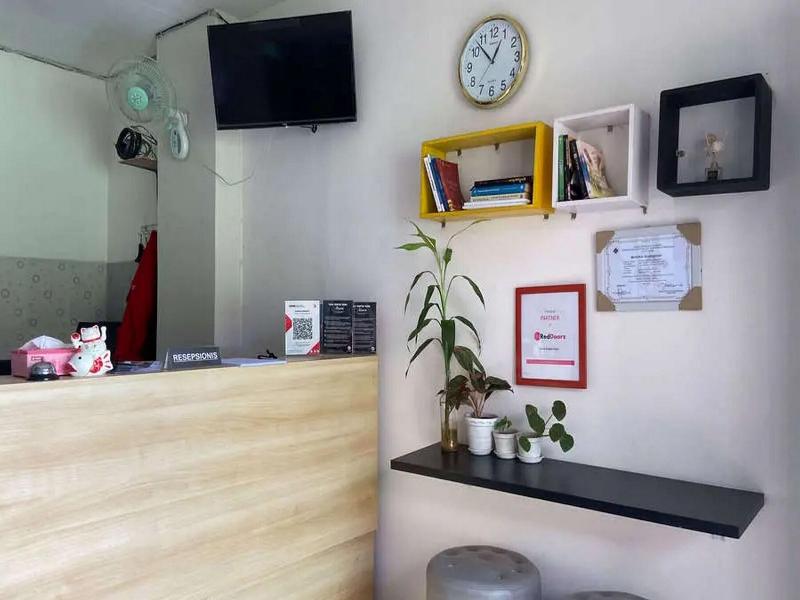 Formerly RedDoorz near RSUD Margono Purwokerto 3