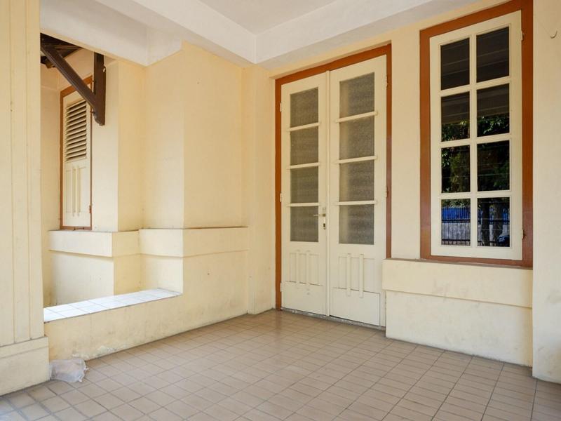 Formerly RedDoorz Syariah Alun Alun Purwokerto
