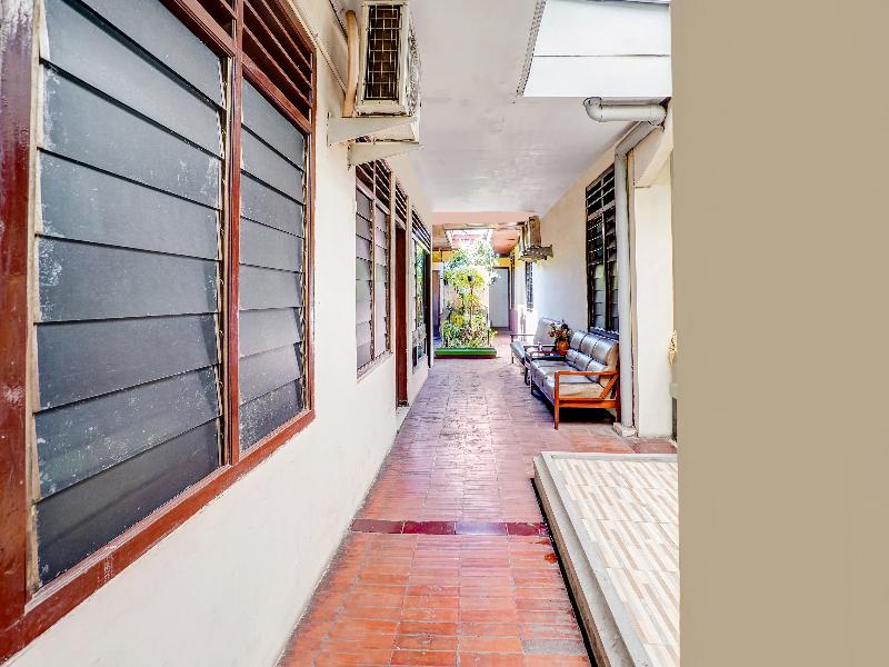 SPOT ON 90098 Anak Mama Guesthouse image