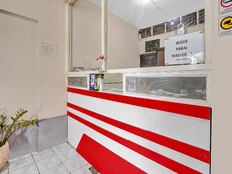 SPOT ON 90098 Anak Mama Guesthouse image