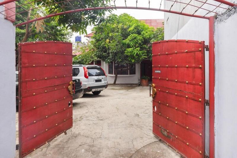 Formerly RedDoorz near Universitas Pamulang image