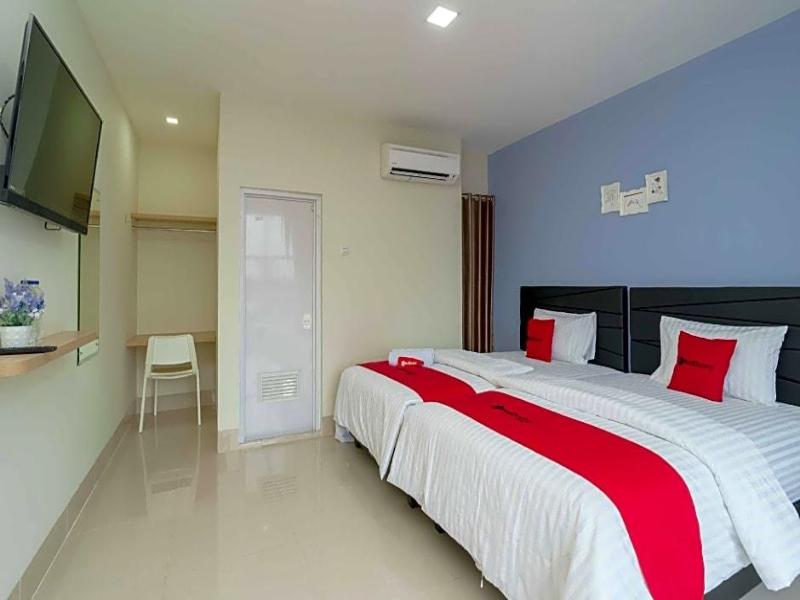 Formerly RedDoorz Plus near Eka Hospital BSD 5 image
